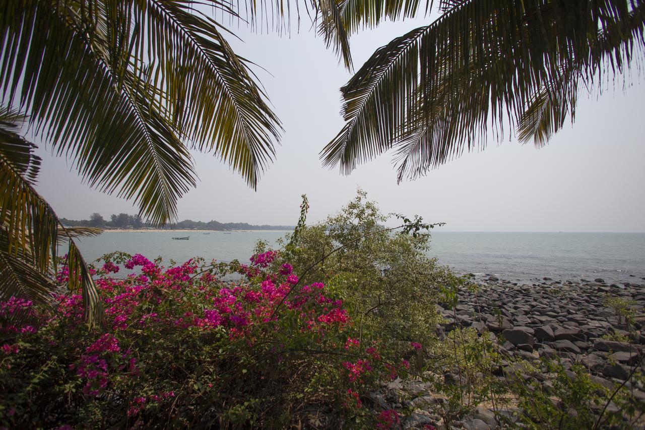 Kala Bahia Hotel Patnem Beach Exterior photo